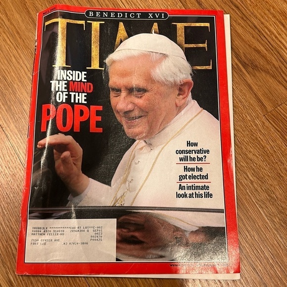 Vintage May 2, 2005 times magazine Pope Benedict XVI Preowned - Picture 1 of 9